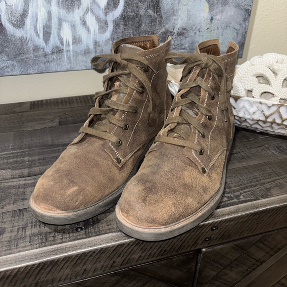 Skechers Men's brown suede chukka boots SZ 10.5 - Picture 2 of 12